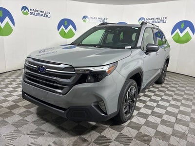 2026 Subaru FORESTER Premium Hybrid
