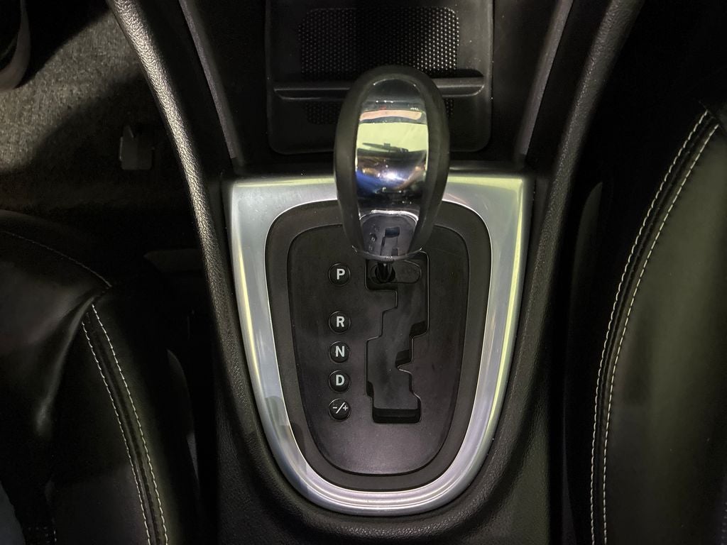 2013 Chrysler 200 Limited