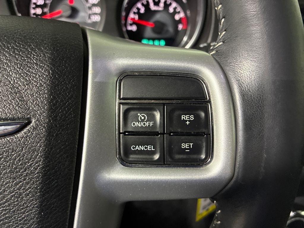 2013 Chrysler 200 Limited