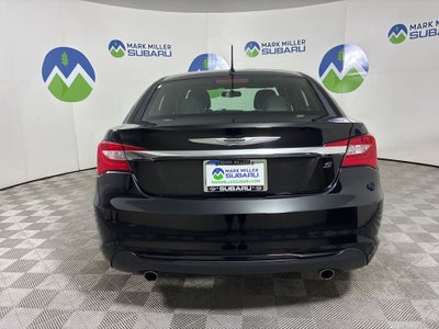 2013 Chrysler 200 Limited