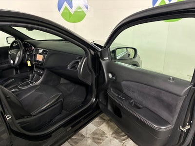 2013 Chrysler 200 Limited