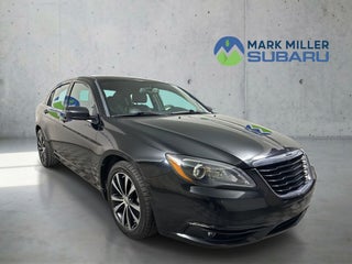 2013 Chrysler 200 Limited