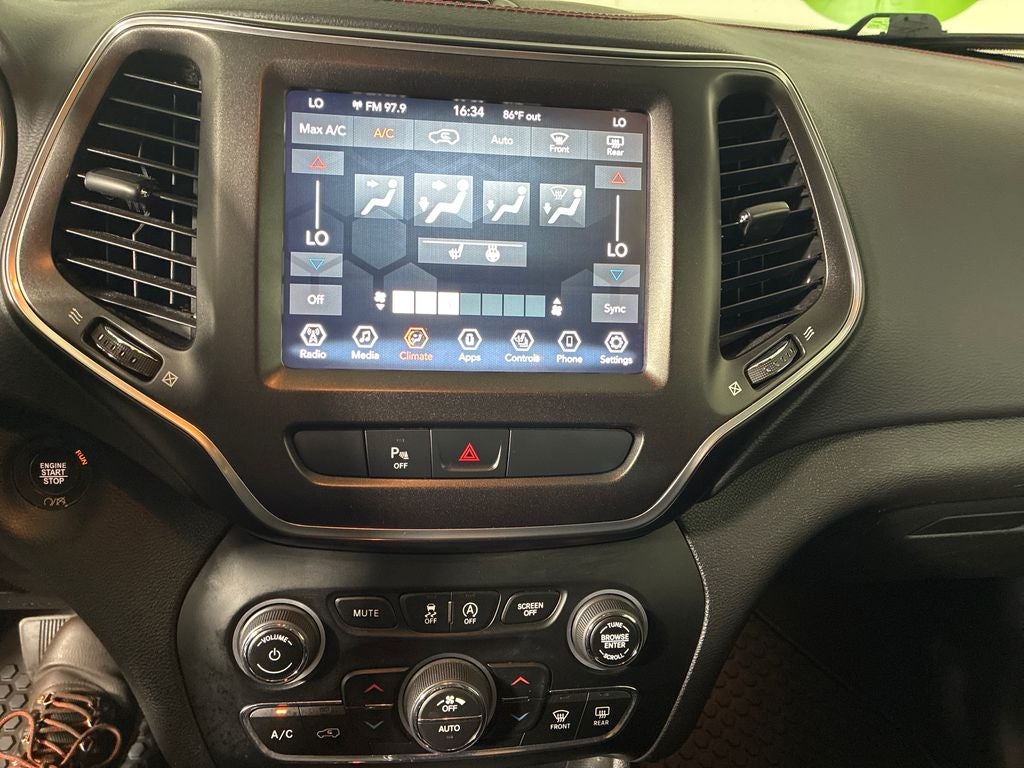 2020 Jeep Cherokee Trailhawk
