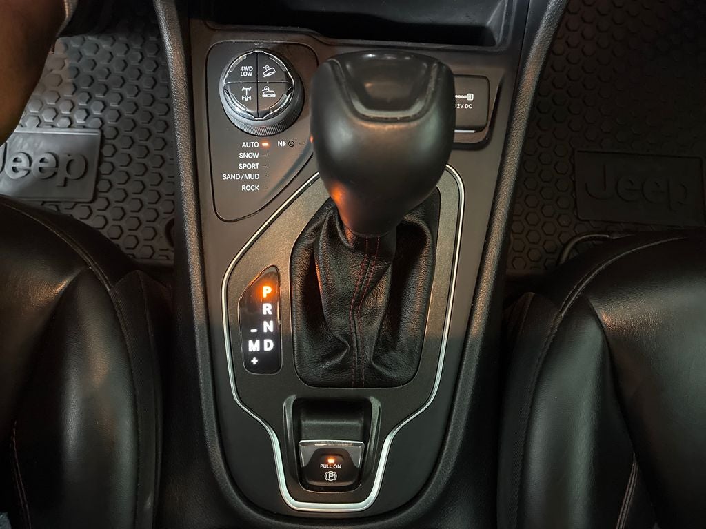 2020 Jeep Cherokee Trailhawk