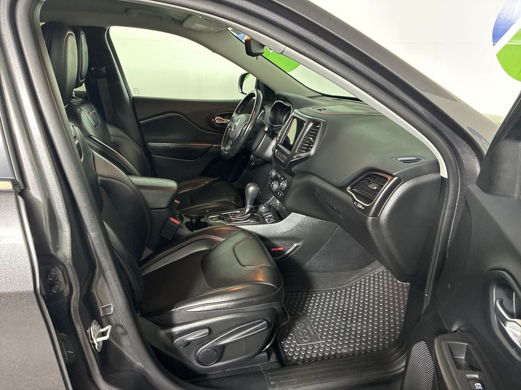 2020 Jeep Cherokee Trailhawk