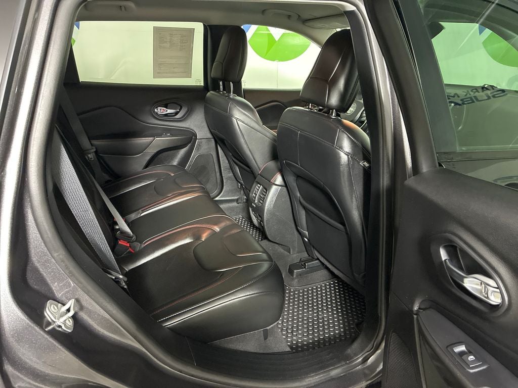 2020 Jeep Cherokee Trailhawk
