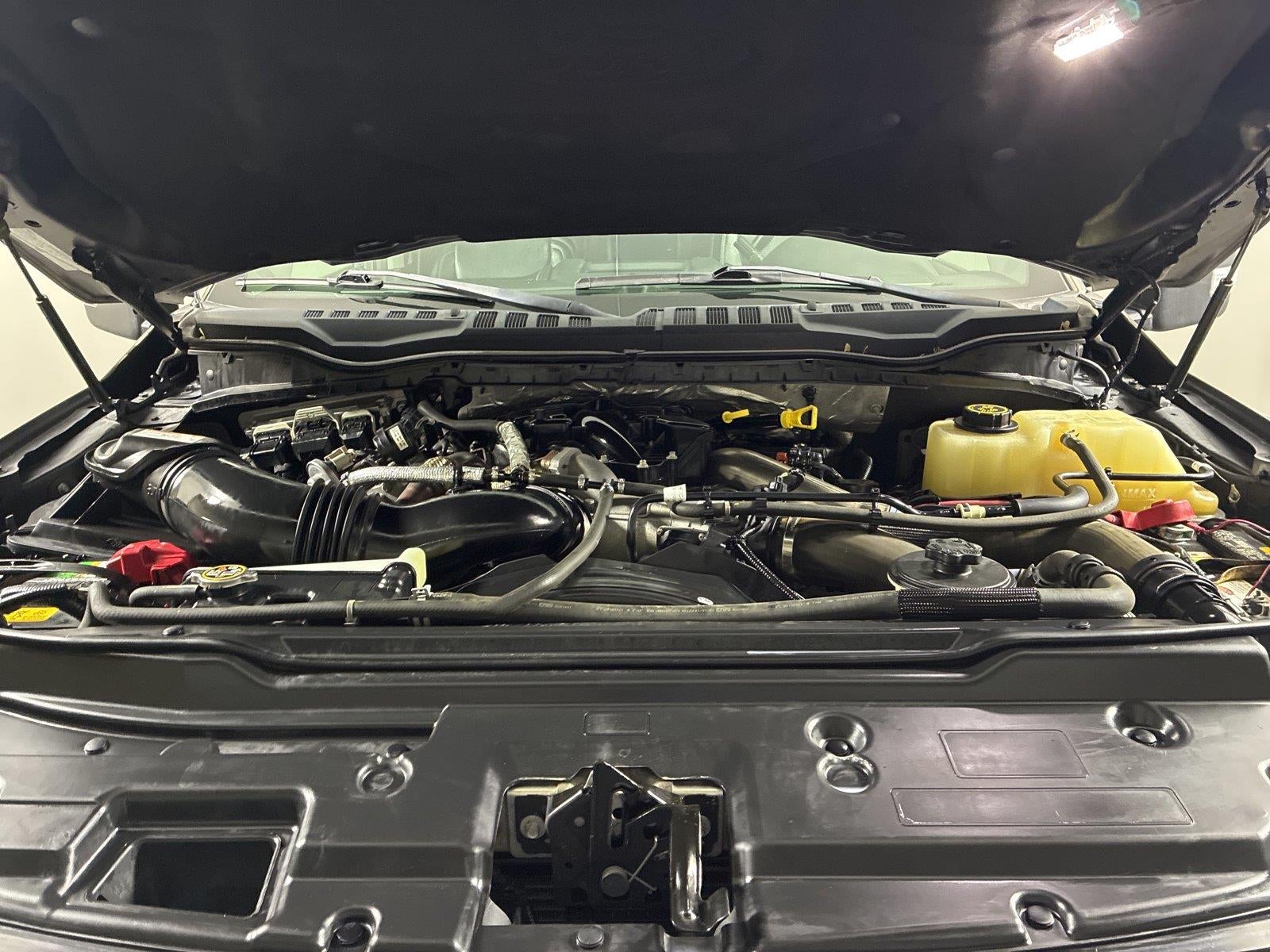 2019 Ford Super Duty F-350 Drw LARIAT