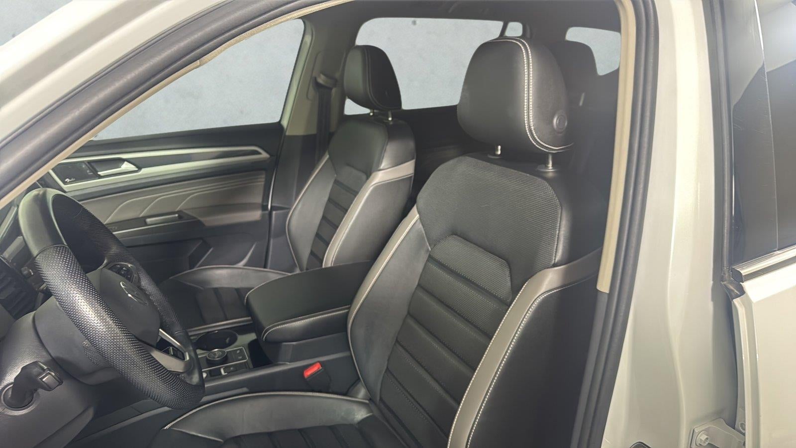 2023 Volkswagen Atlas 3.6L V6 SEL Premium R-Line