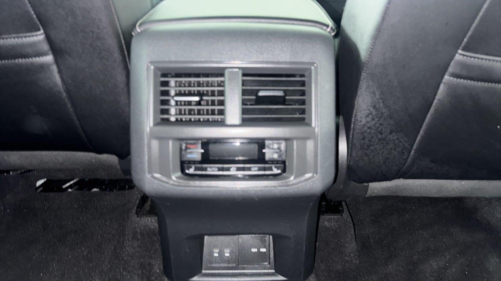 2023 Volkswagen Atlas 3.6L V6 SEL Premium R-Line