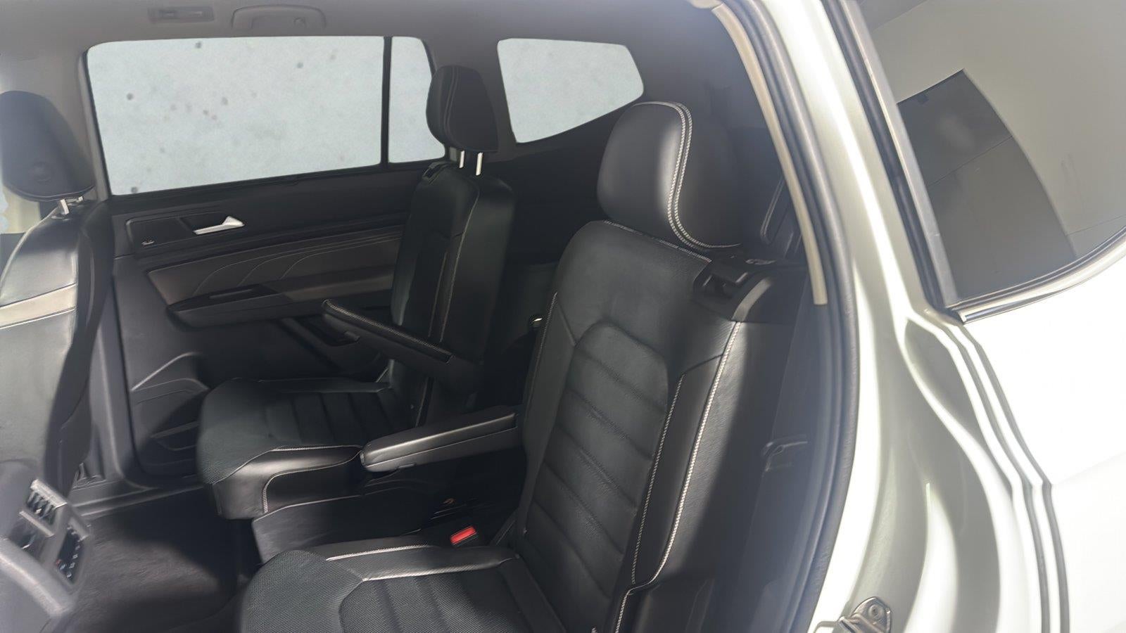 2023 Volkswagen Atlas 3.6L V6 SEL Premium R-Line