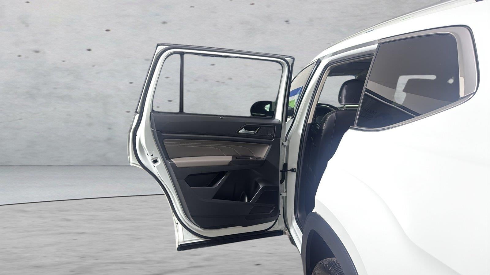 2023 Volkswagen Atlas 3.6L V6 SEL Premium R-Line