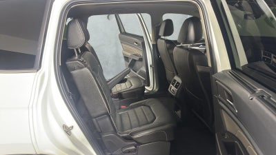 2023 Volkswagen Atlas 3.6L V6 SEL Premium R-Line