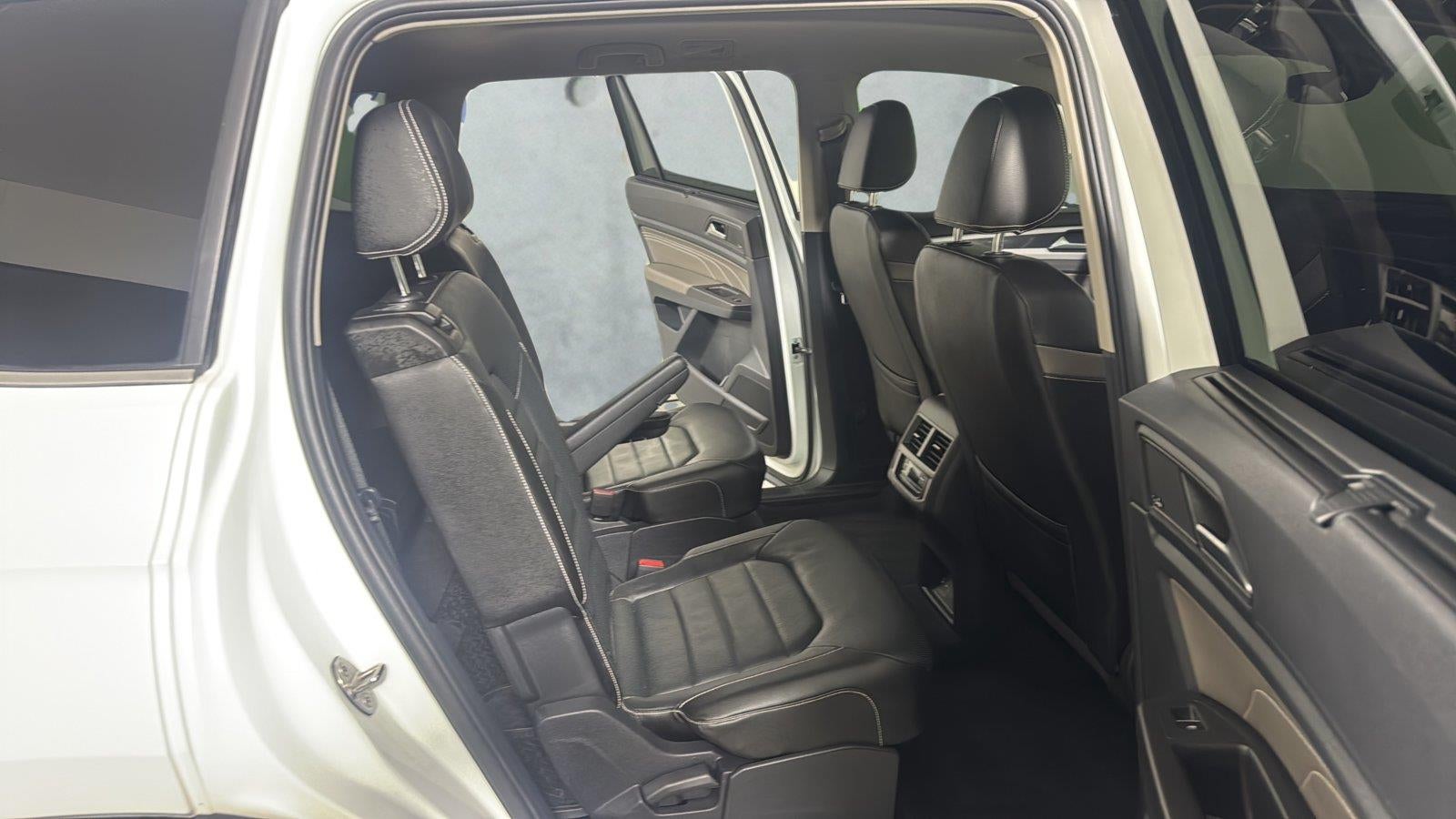 2023 Volkswagen Atlas 3.6L V6 SEL Premium R-Line