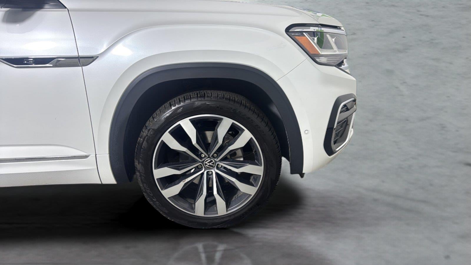 2023 Volkswagen Atlas 3.6L V6 SEL Premium R-Line