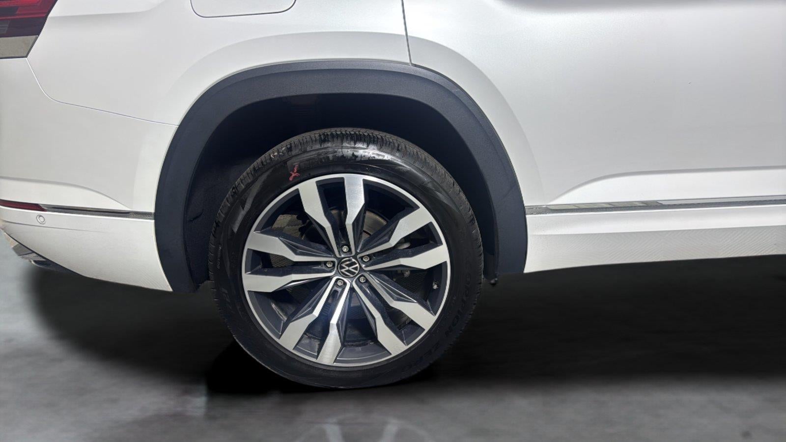 2023 Volkswagen Atlas 3.6L V6 SEL Premium R-Line
