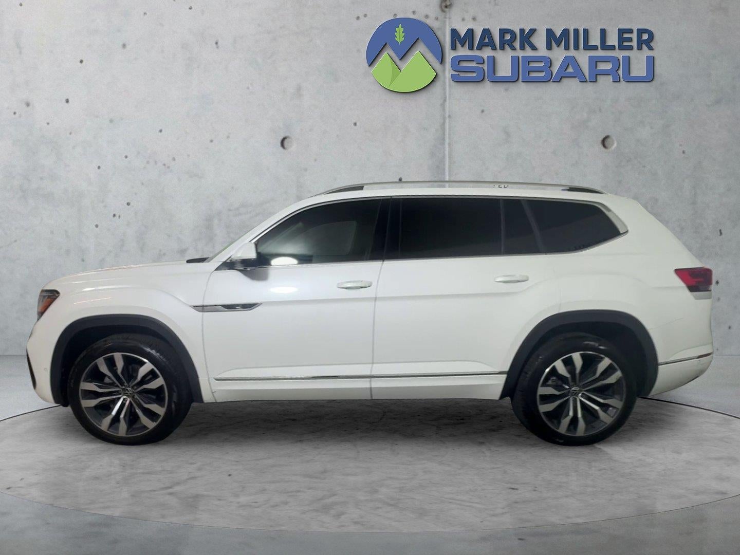 2023 Volkswagen Atlas 3.6L V6 SEL Premium R-Line