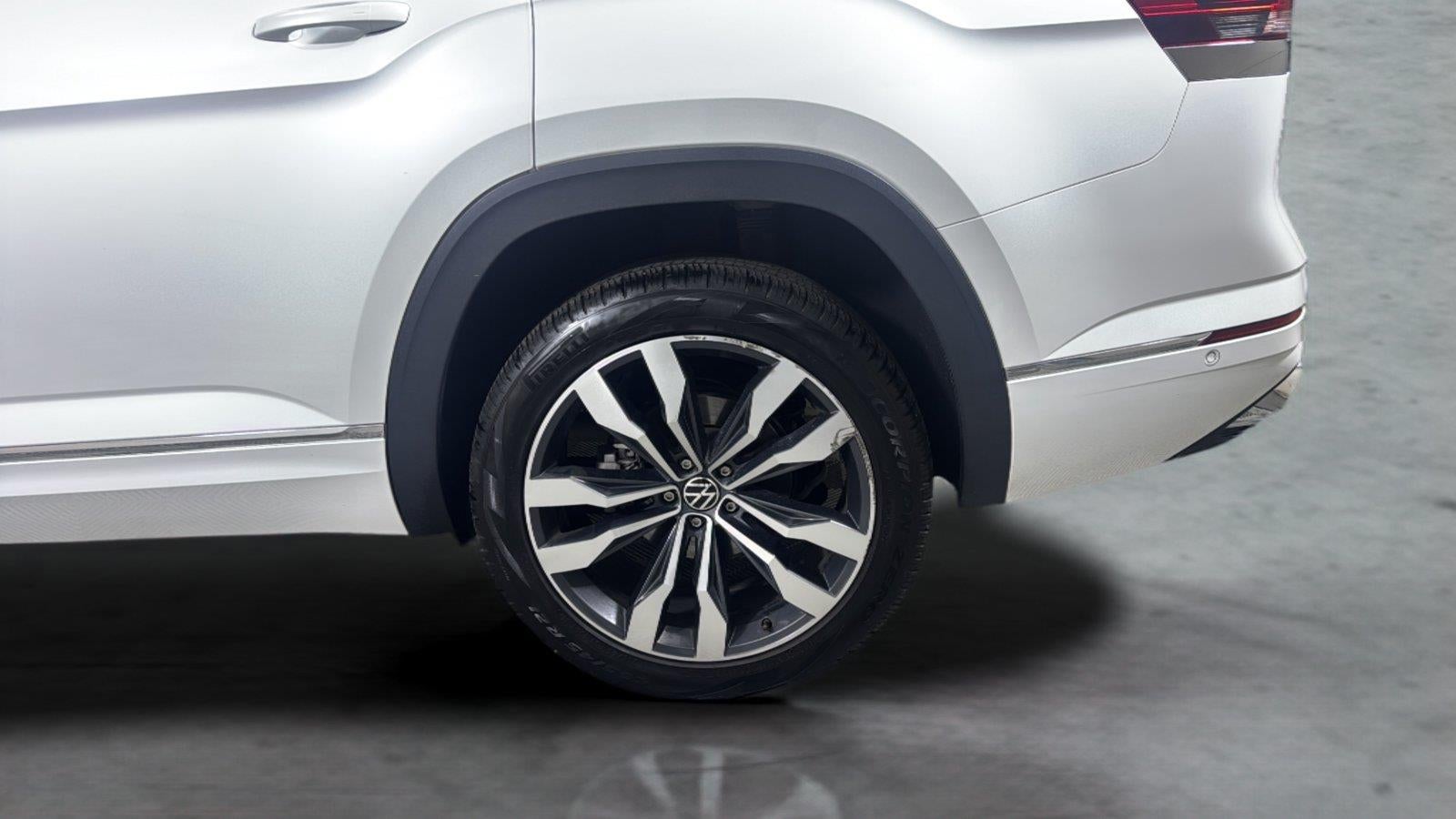 2023 Volkswagen Atlas 3.6L V6 SEL Premium R-Line
