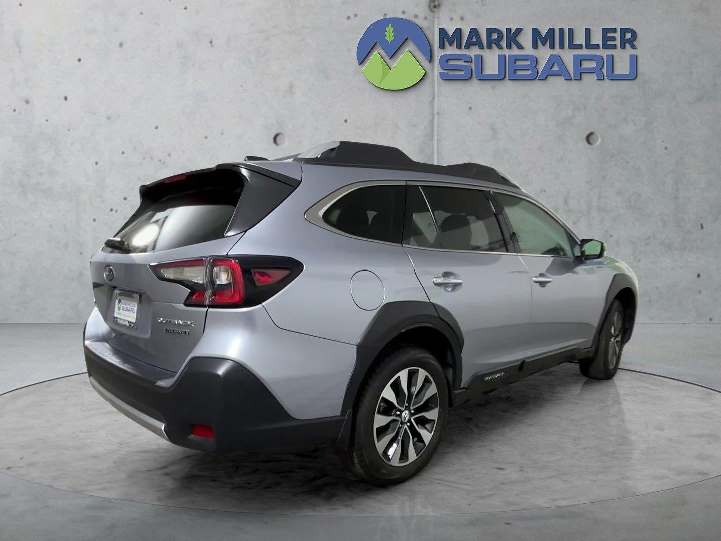 2025 Subaru Outback Touring