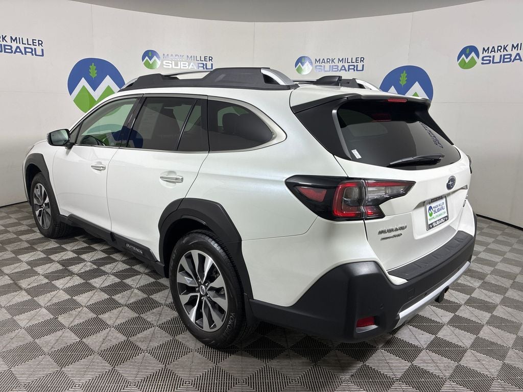 2025 Subaru Outback Touring XT