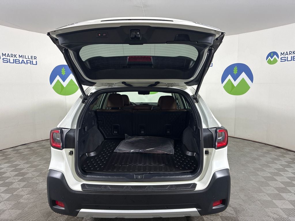 2023 Subaru Outback Touring XT