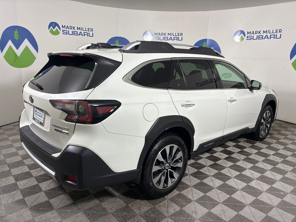 2023 Subaru Outback Touring XT