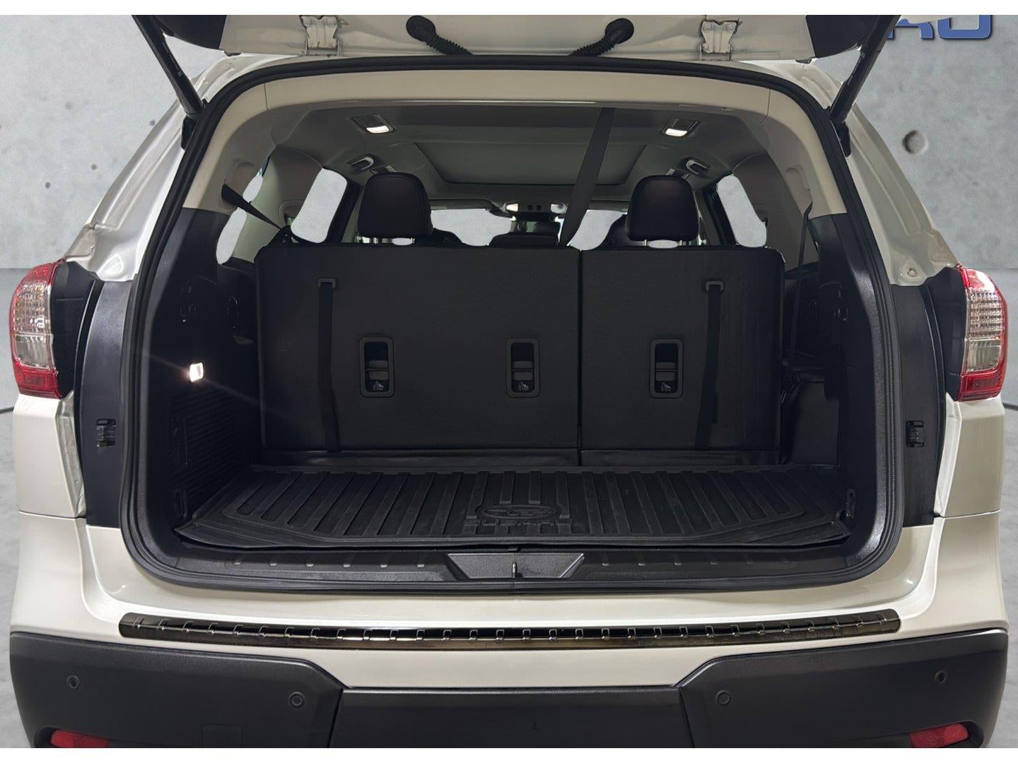 2025 Subaru Ascent Limited Bronze Edition