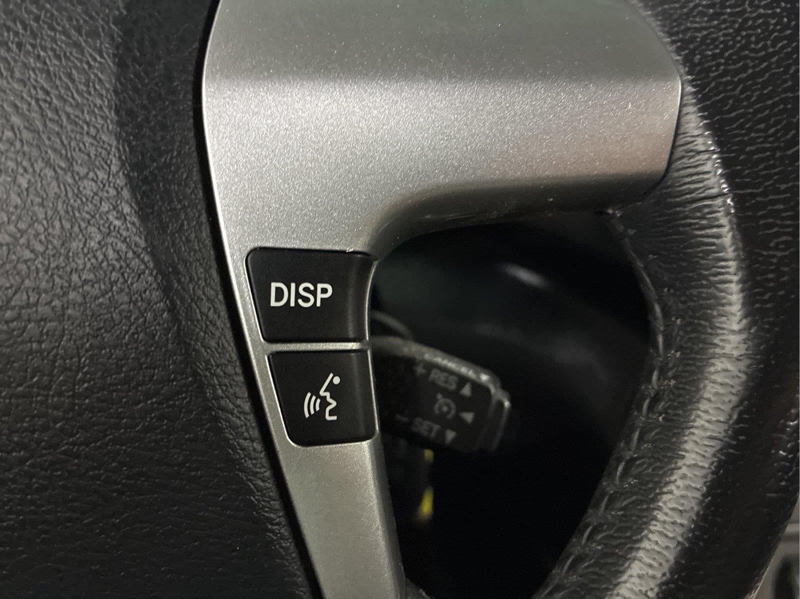 2012 Toyota Highlander SE