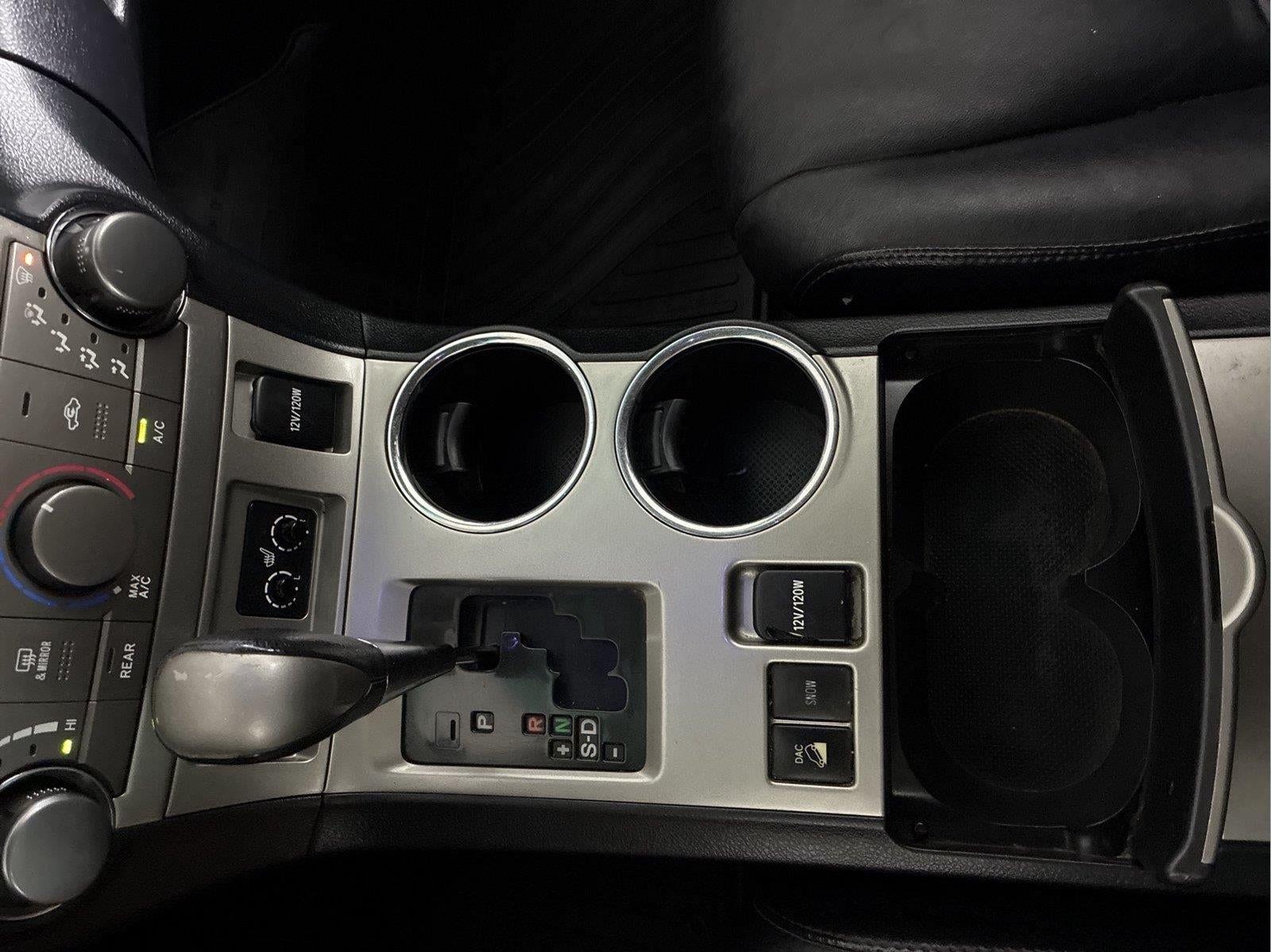 2012 Toyota Highlander SE