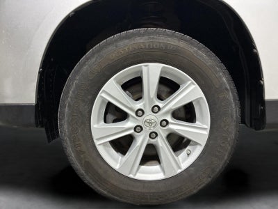 2012 Toyota Highlander SE