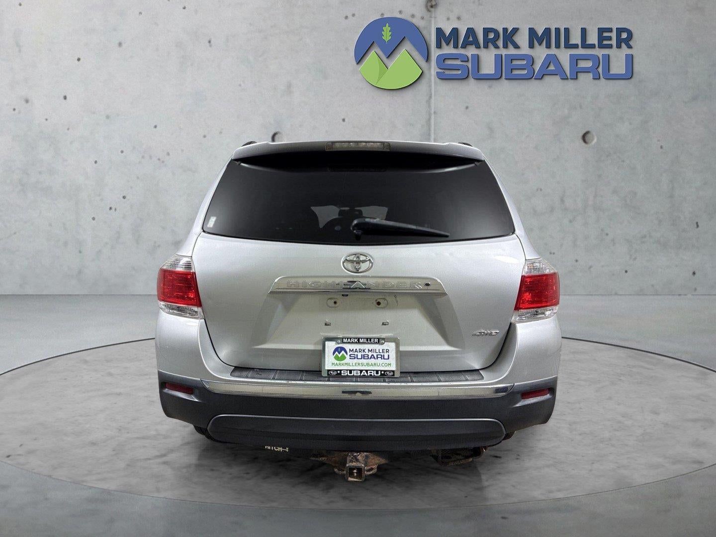 2012 Toyota Highlander SE