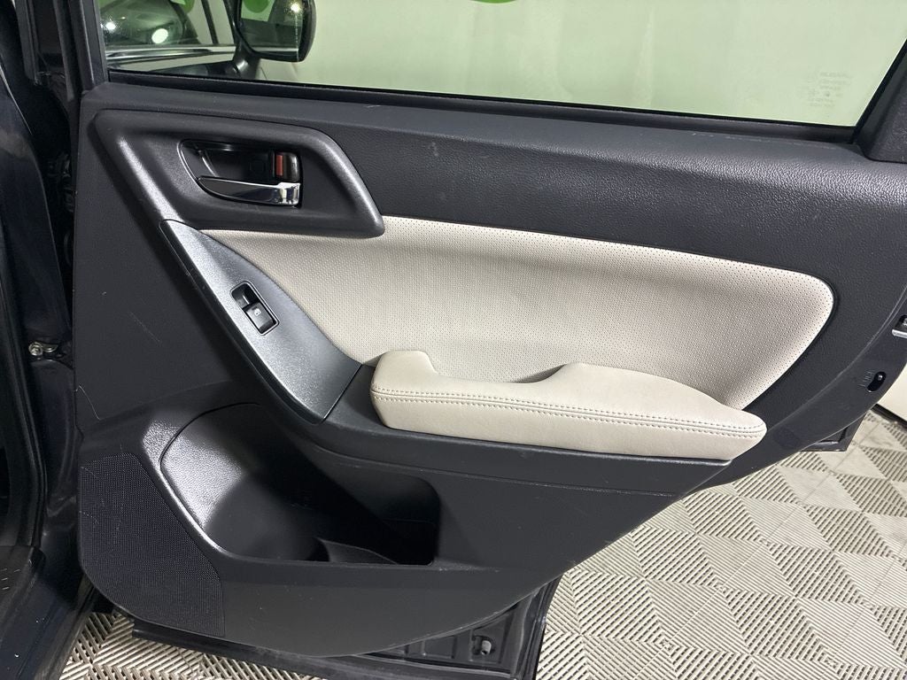2014 Subaru Forester 2.5i Limited