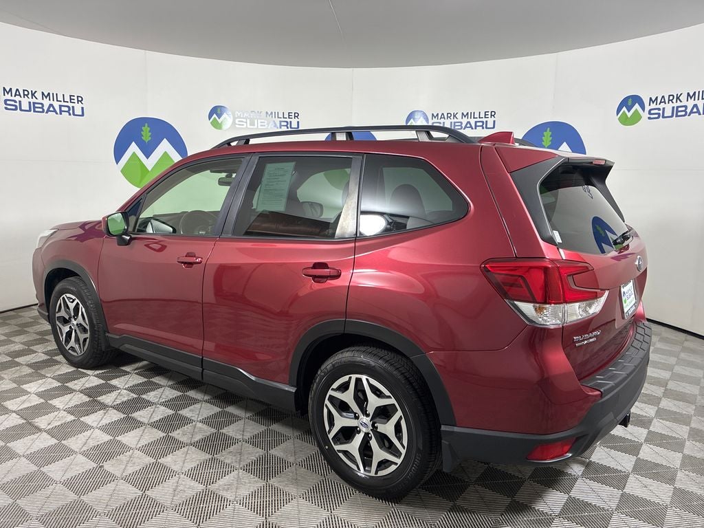 2023 Subaru Forester Premium
