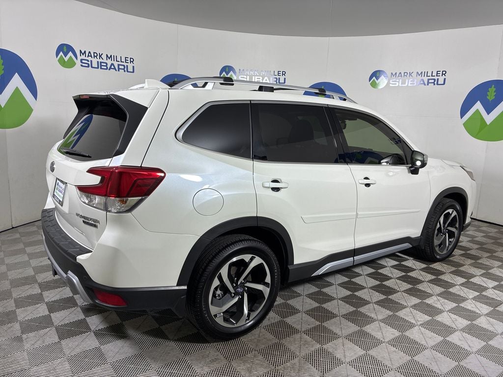2023 Subaru Forester Touring