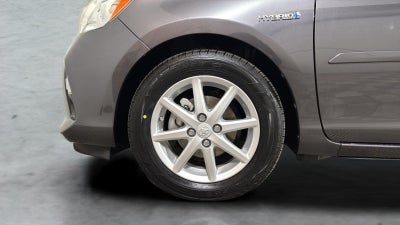 2013 Toyota Prius c Four