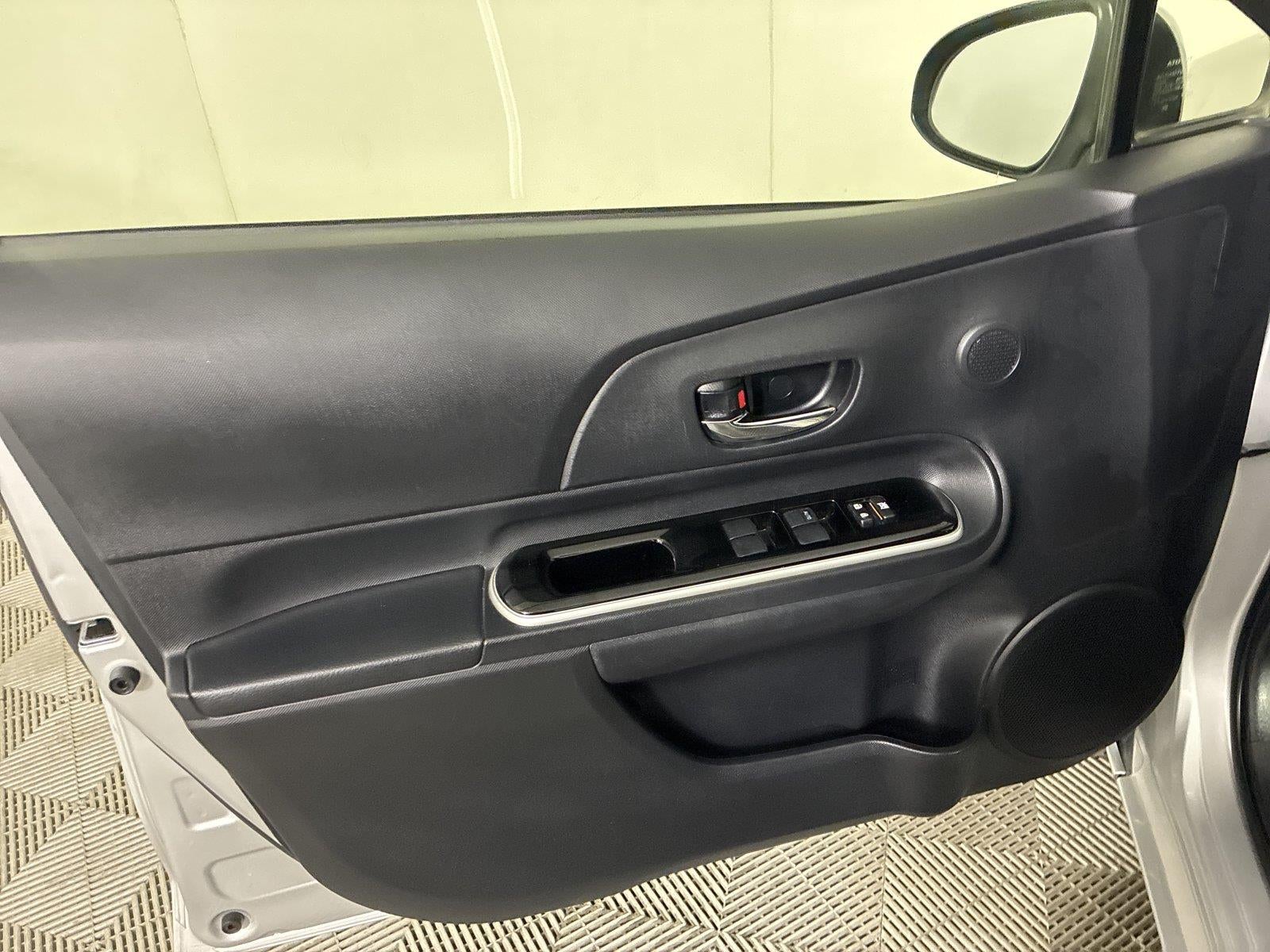 2015 Toyota Prius C Two