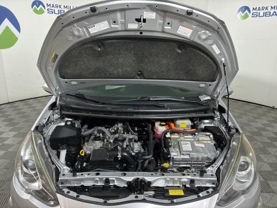 2015 Toyota Prius C Two