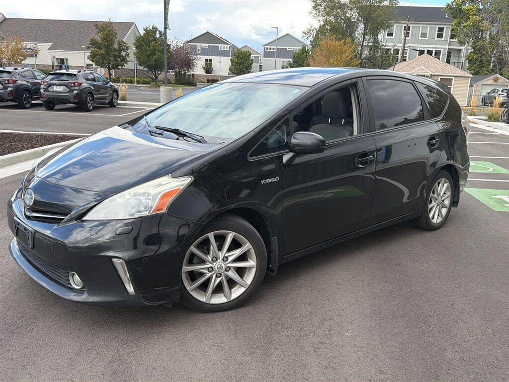 2012 Toyota Prius v Five