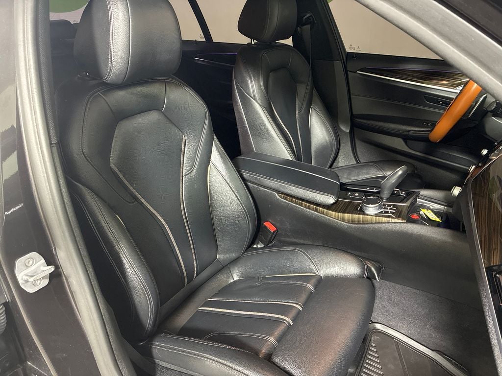 2018 BMW 5 Series 530e xDrive iPerformance